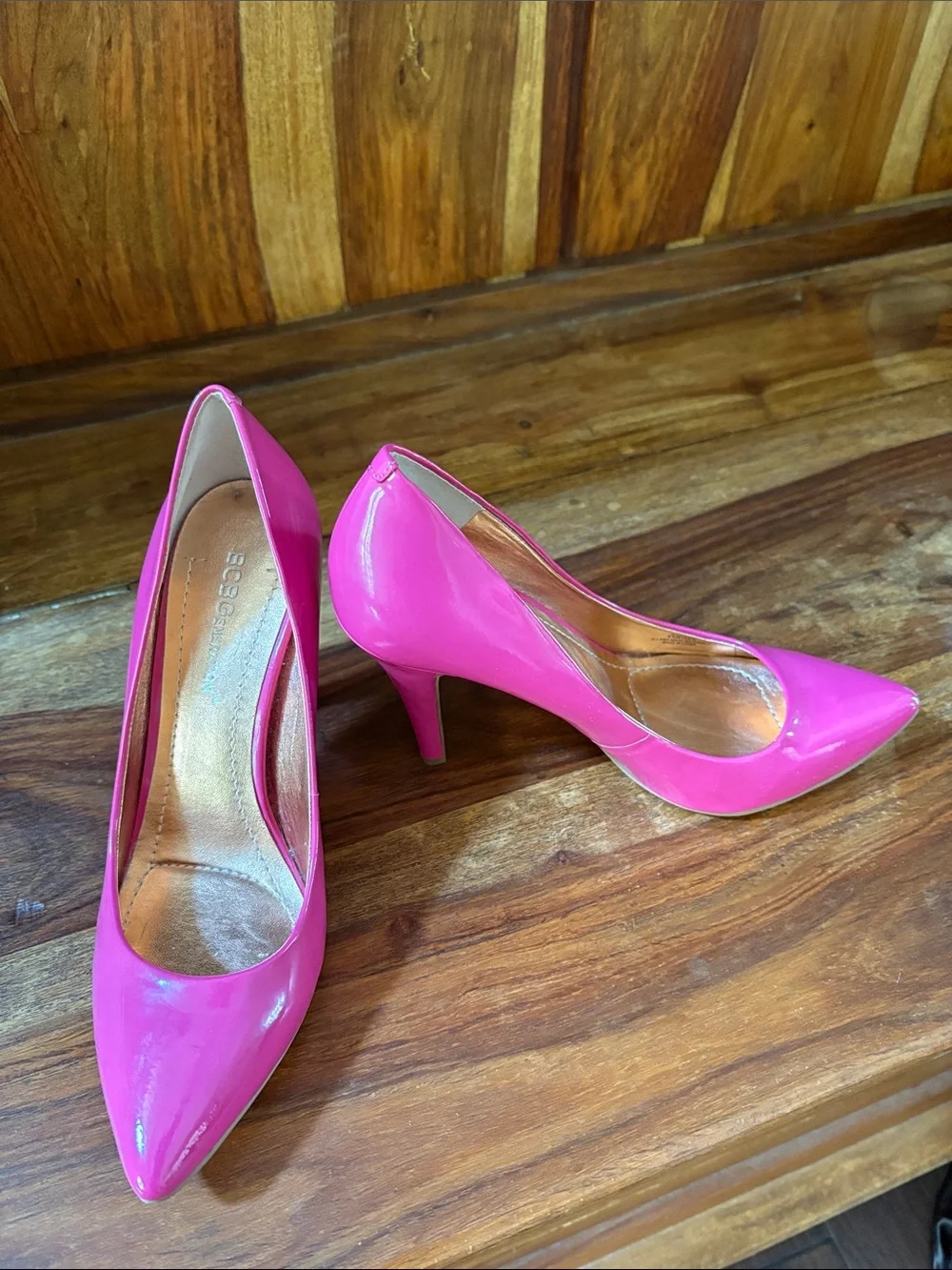 BCBGMaxAzria Hot Pink Patent Pointed-Toe Pumps size 6 1/2